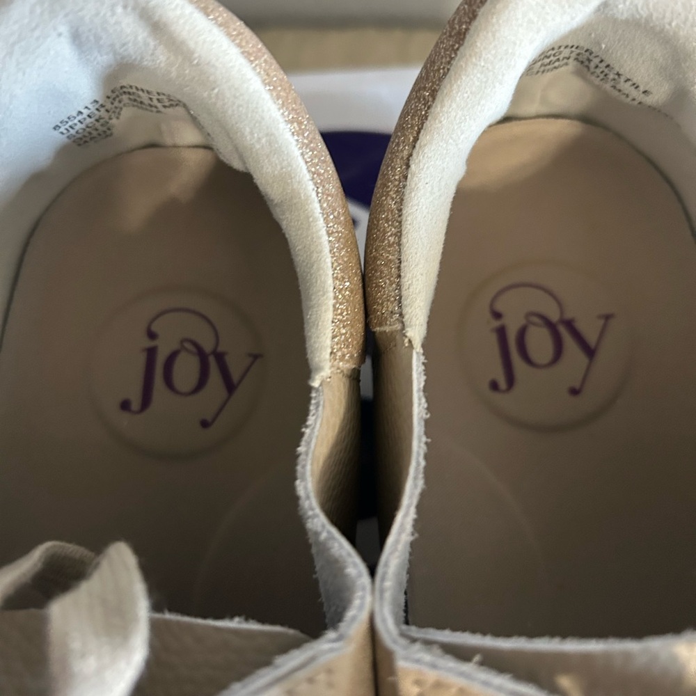 Joy Performance Comfort Leather Sneakers Latte Glitter Heel Platform NWB 9.5 - Picture 9 of 9